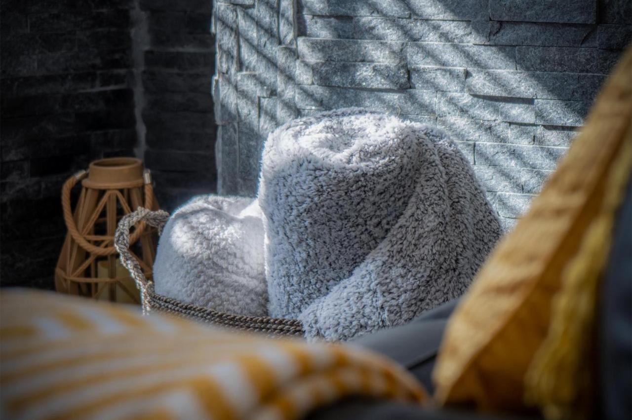 Hawtree Cottage - 2 Bedroom Cottage - United Kingdom Buitenkant foto