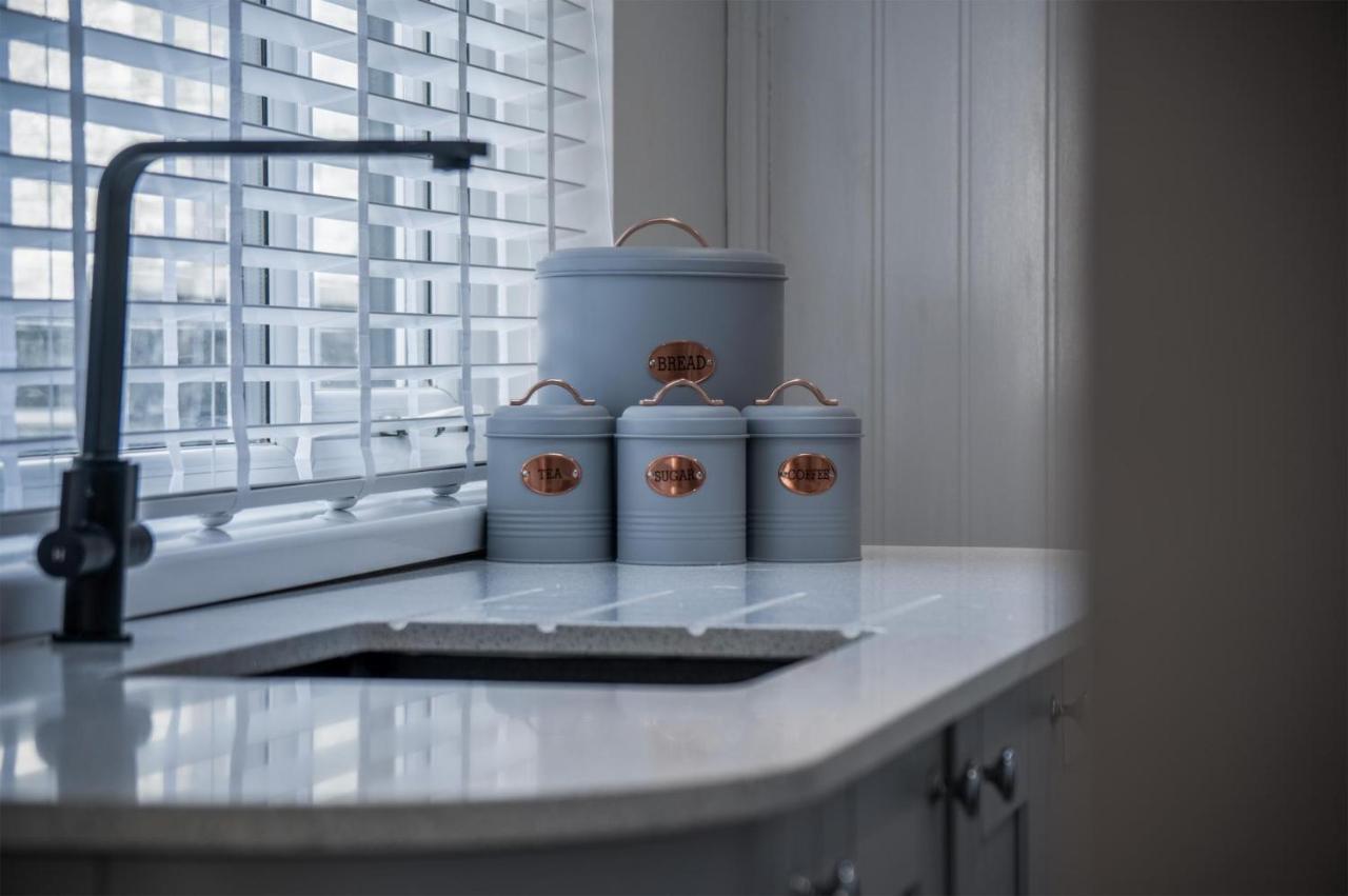 Hawtree Cottage - 2 Bedroom Cottage - United Kingdom Buitenkant foto